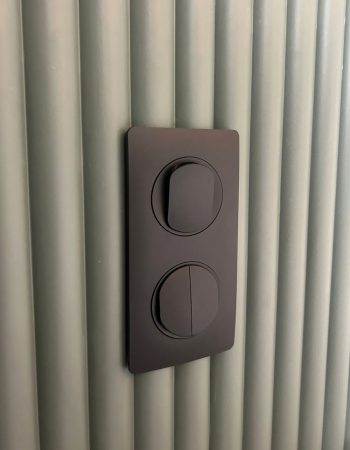 le guillant électricité appareillage interrupteurs noirs